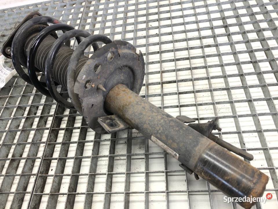 AMORTYZATOR PRAWY PRZÓD ZE SPRĘŻYNĄ FORD FOCUS