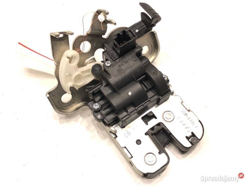 ZAMEK KLAPY TYŁ AUDI A8 D4 SedanLimuzyna podkarpackie