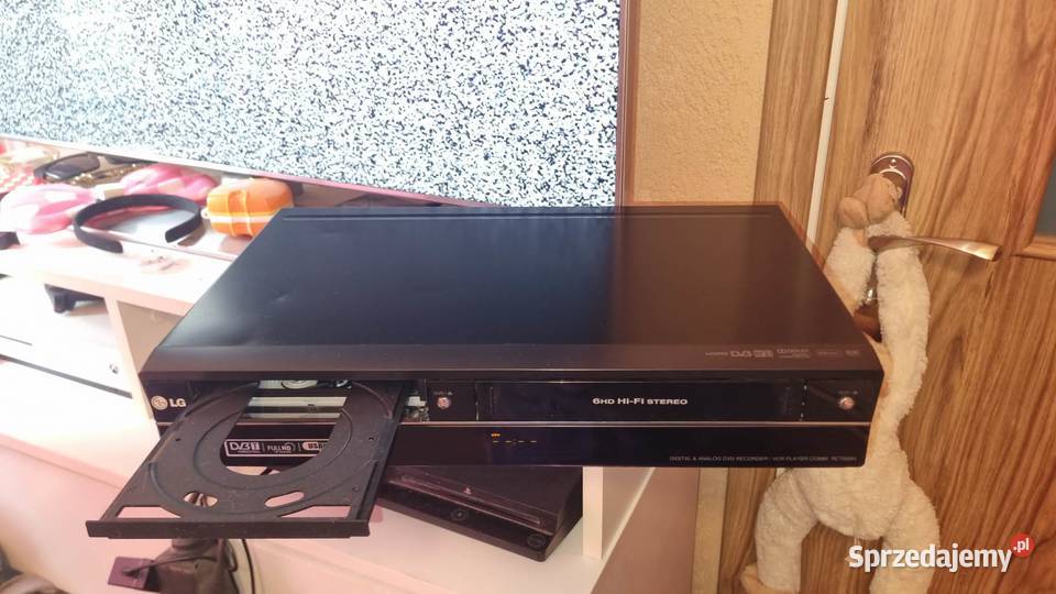 MAGNETOWID NAGRYWARKA VHS DVD Recorder LG łódzkie Warta