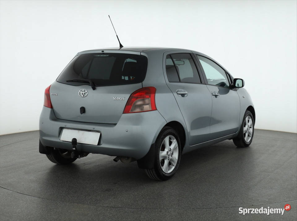 Toyota Yaris 13 VVTi Piaseczno sprzedam