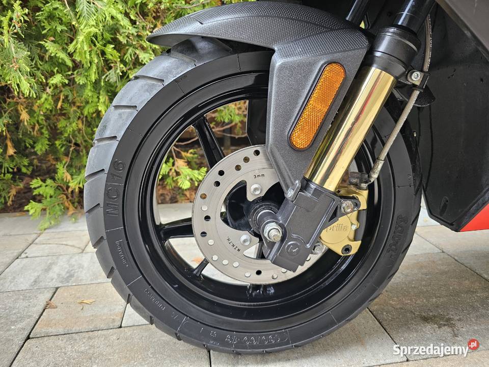 Aprilia SR FACTORY 50 2T