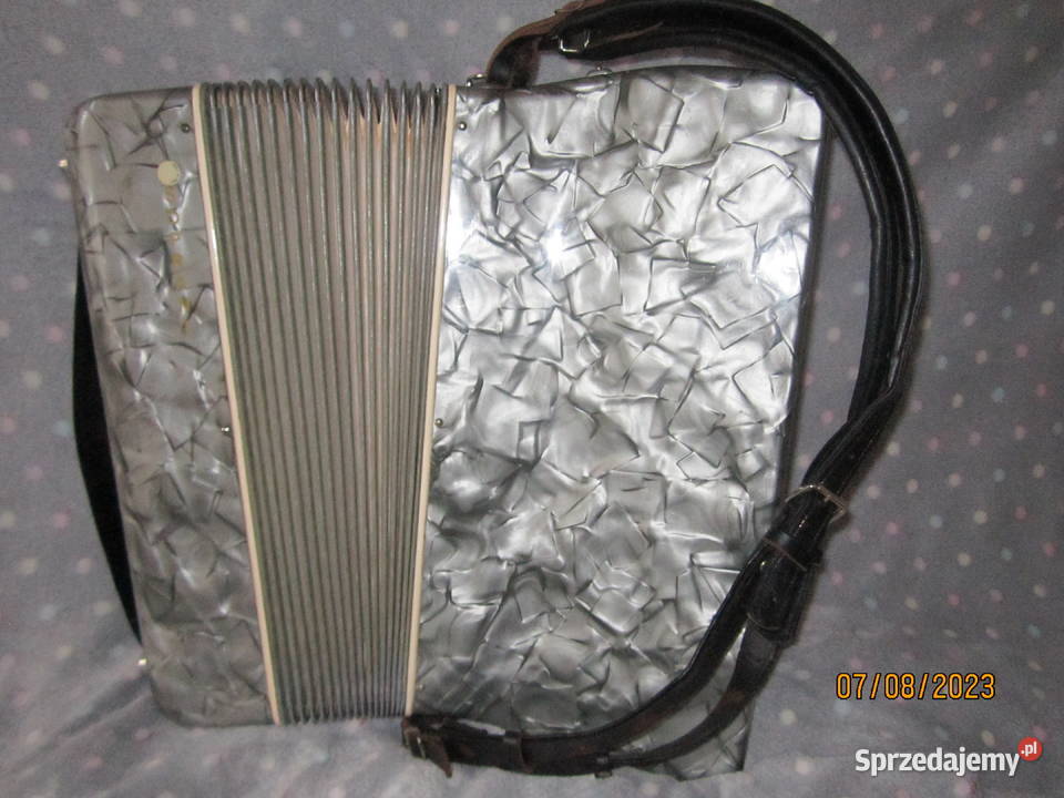 Akordeon Paolo Soprani 12035 Video Instrumenty klawiszowe i MIDI śląskie Jaworzno