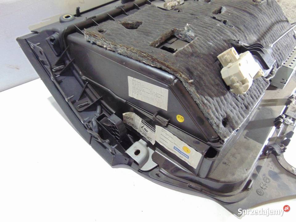 SCHOWEK AUDI A6 C6 4F1857035 wielkopolskie