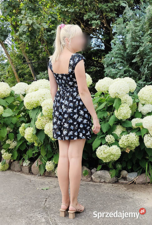 Sukienka Hollister S 36 na lato kwiaty floral Szczecin sprzedam