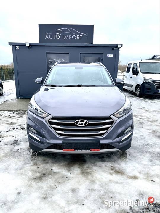 Hyundai Tucson 16 benzyna 2016r lubelskie Tomaszów Lubelski