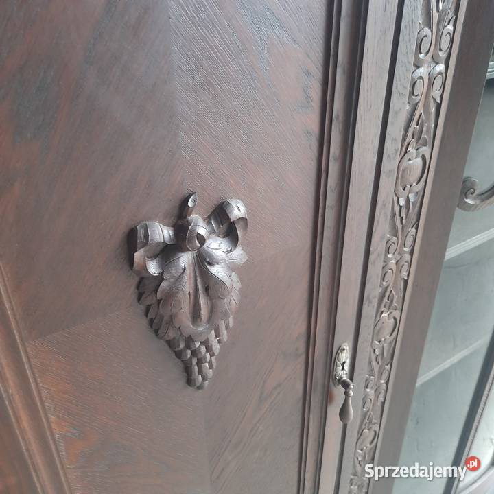 Stylowa komoda witryna 10 Byczyna