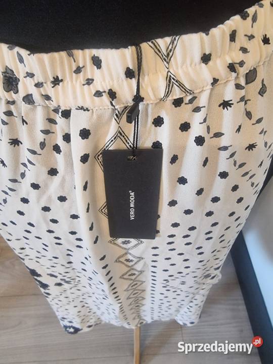 Damska midi spódnica w kwiatki Vero Moda M Vero Moda Kraków