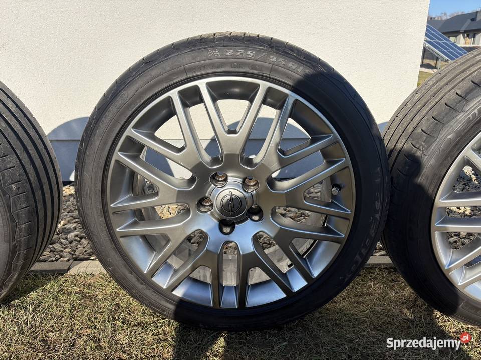 Koła Alufelgi 18 Opel GM 75J ET37 Opony Dębica Sukmanie