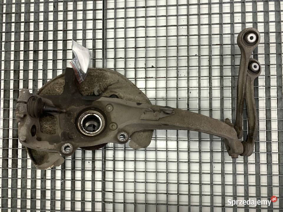 ZWROTNICA PRAWY PRZÓD AUDI A4 B8 18 160 0715