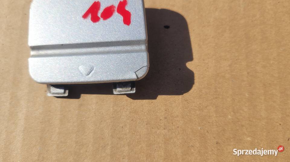 BMW E91 LIFT 08 ZAŚLEPKA HAKA HAK ZDERZAK TYŁ osobowe śląskie Ruda Śląska