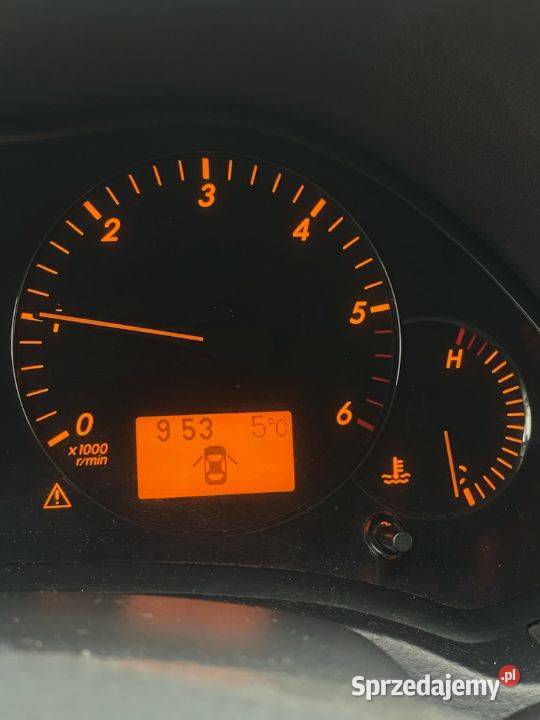 Sprzedam Toyotę Avensis 22 d4d
