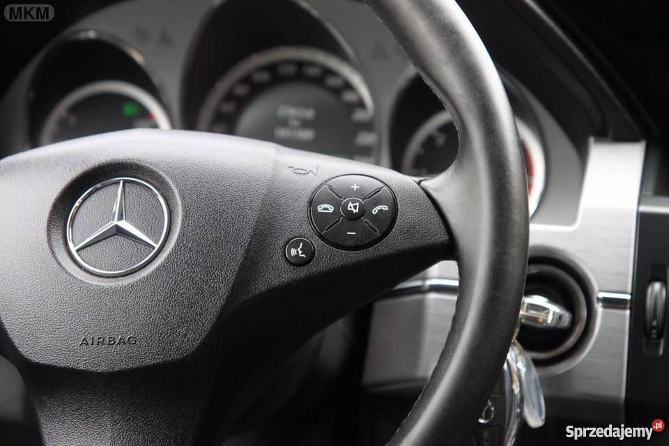 MERCEDES GLK PEŁNY CHROM PIĘKNA SZTUKA ABS Stare Miasto sprzedam