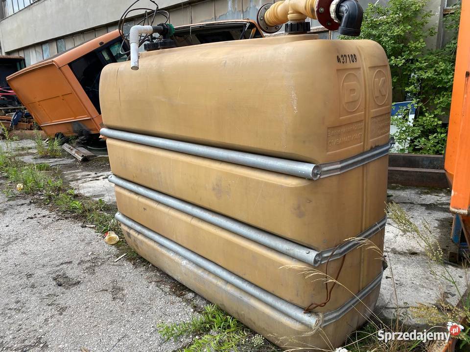 Zbiornik 2000 l plastikowy olej woda itp świętokrzyskie Wola Murowana