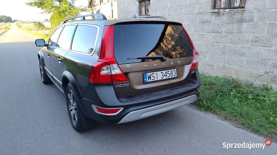 Volvo XC 70 32 Benzyna 234 2012r napęd 4x4 benzyna sprzedam
