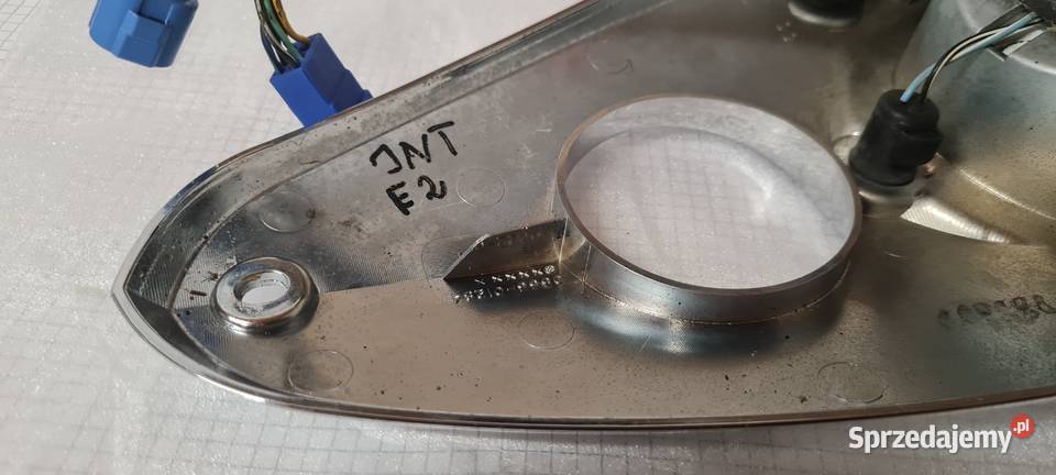 Suzuki Intruder 125 obudowa licznika chrom Warszawa