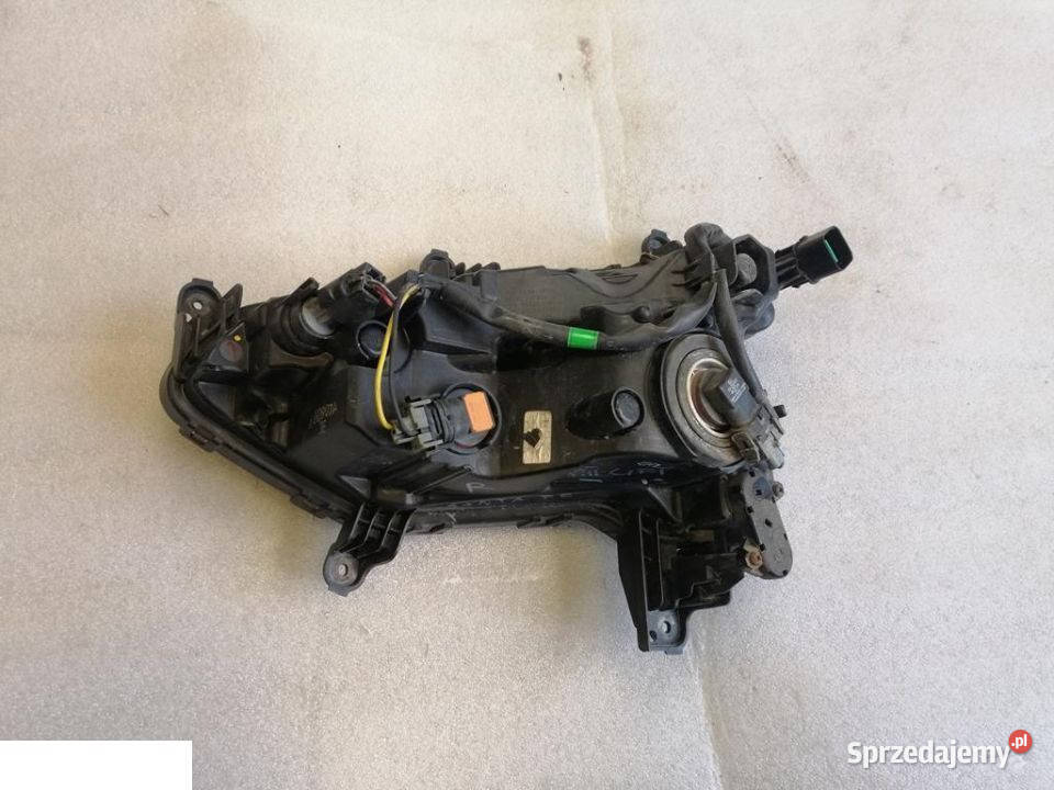 Hyundai Santa Fe III Halogen prawy przód osobowe Kozubszczyzna