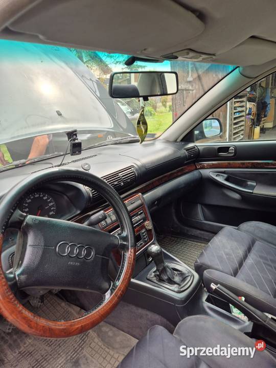 Audi a 4 b5 26 V6 1995r 150 Tarnówek