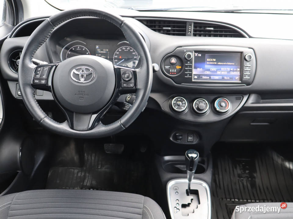 Toyota Yaris 15 Dual VVTi sprzedam