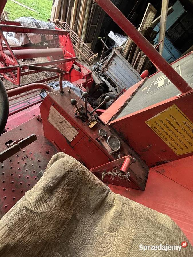 Kombajn MF440 Massey Ferguson Mały Płock sprzedam