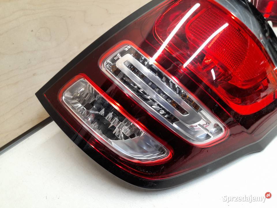 LAMPA TYLNA PRAWA CITROEN C3 II LIFT 9803928480 osobowe zachodniopomorskie