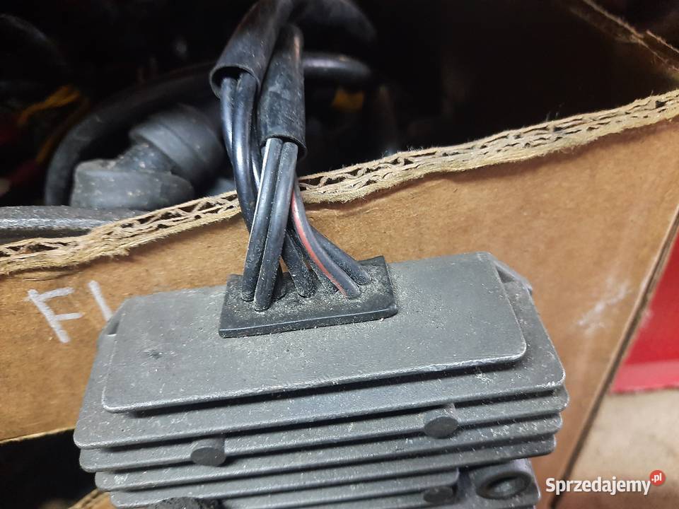 Kawasaki ZZR 600 regulator napięcia ZZR600 ZX600 Jelenia Góra