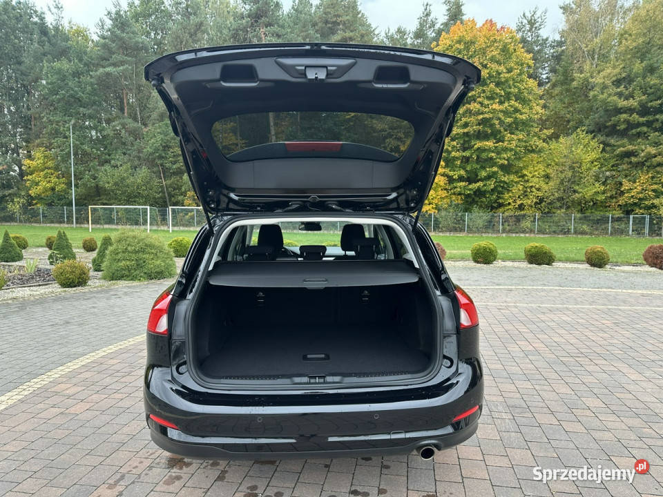 Ford Focus nowy Mk4 2018 światła do jazdy dziennej Lipówki sprzedam