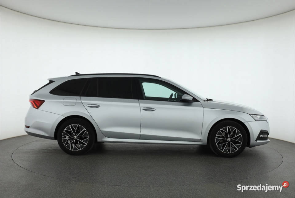 Skoda Octavia 15 TSI Piaseczno sprzedam