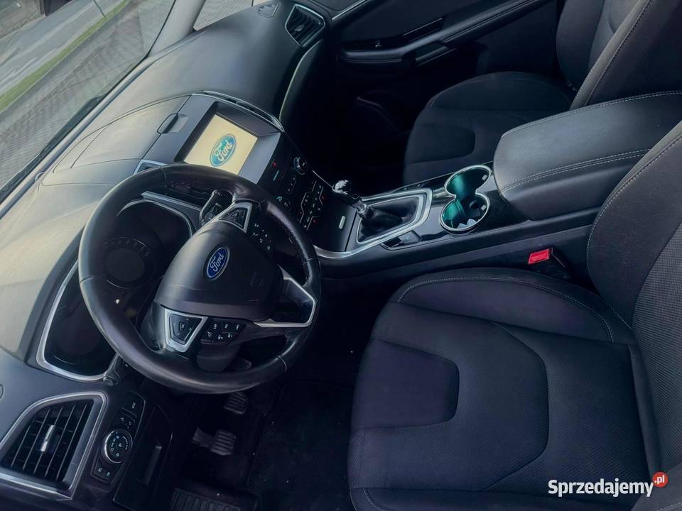 Ford S 15 benzyna 134 Zarejestrowany w Polsce łódzkie Warta