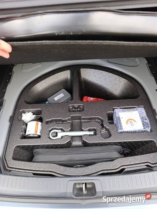 Toyota Corolla 18 Hybrid ComfortStyleTech sprzedam