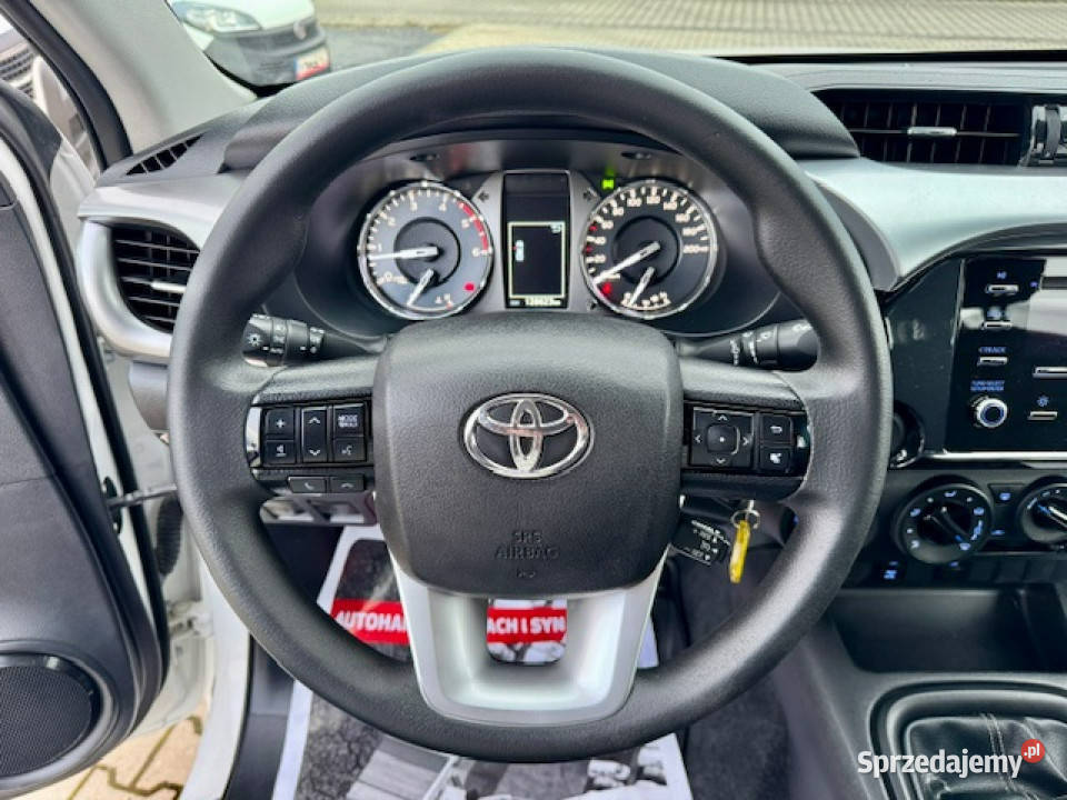 Toyota Hilux SALON 128 24150 4 x 4 KLIMA GWARANC światła do jazdy dziennej Leszno