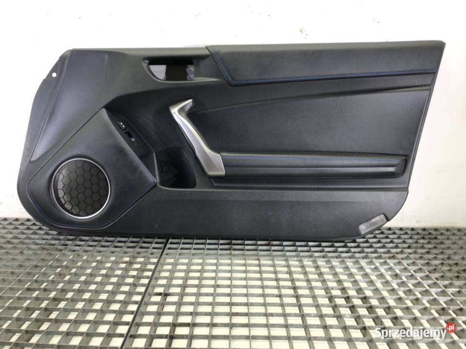 BOCZEK DRZWI PRAWY PRZÓD SUBARU BRZ Tapicerki samochodowe