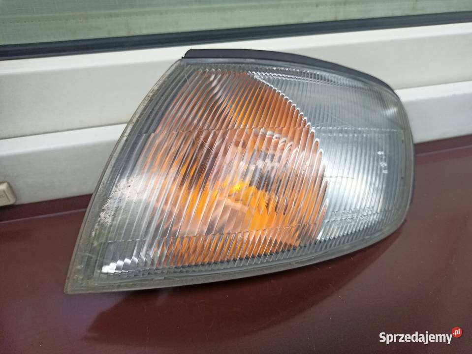 Nissan Almera N15 kierunkowskaz kierunek migacz Sieradz