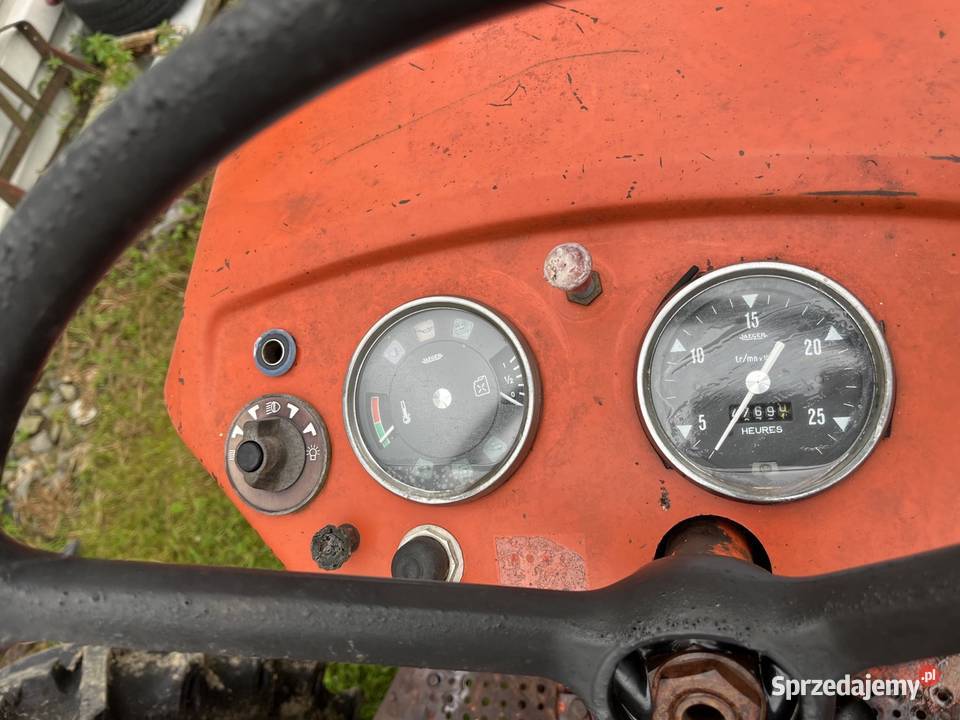 Renault R421 traktor 3 cylindry ursus ciągnik Osielec