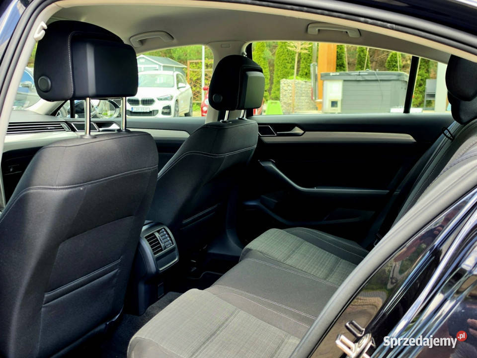 Volkswagen Passat 20 TSi 190 Business DSG Salon nawigacja Skępe