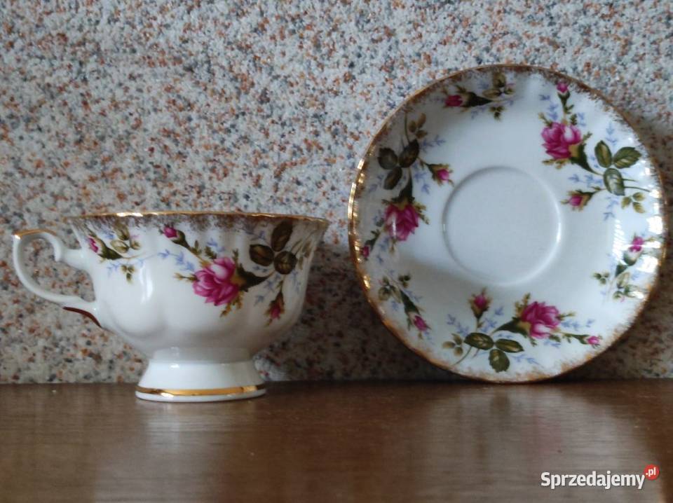 filiżanka ze spodkiem talerzyk Porcelana Filiżanki i spodki świętokrzyskie Kielce sprzedam