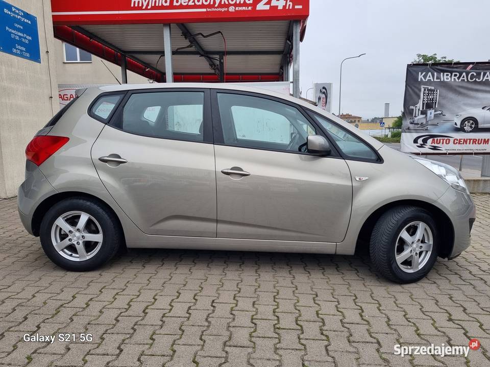 Kia Venga 16 125 nawigacja kamera alufelgi poduszka powietrzna Płońsk sprzedam
