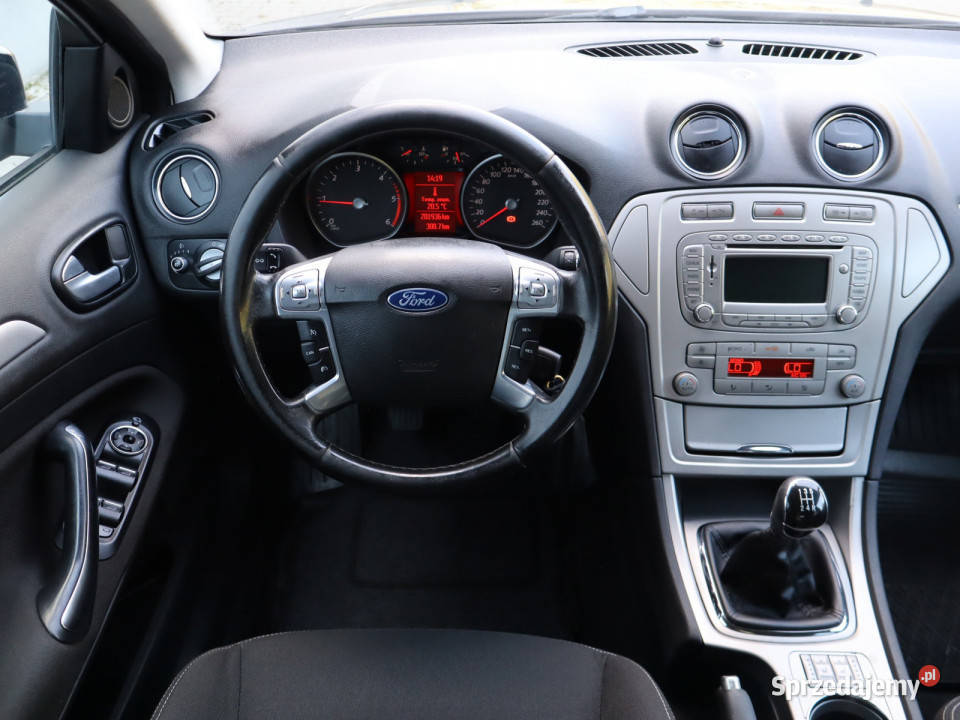 Ford Mondeo 18 TDCi Mondeo mazowieckie Piaseczno