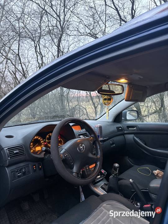 Toyota avensis t25 Lubań sprzedam