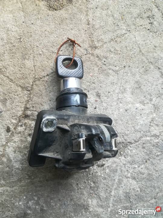 Mercedes 190 201 zamek klapy bagażnika z kluczem mazowieckie Radom