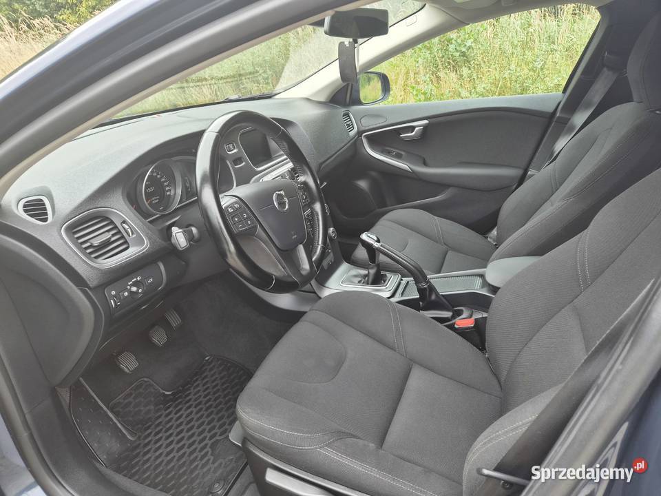 Volvo v40 Polift 20 D2 120 Sprowadzony zmieniarka CD Mniów