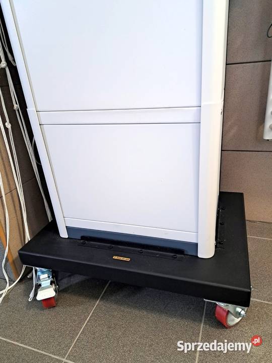 Stelaż stojak podstawa pod magazyn energii solar