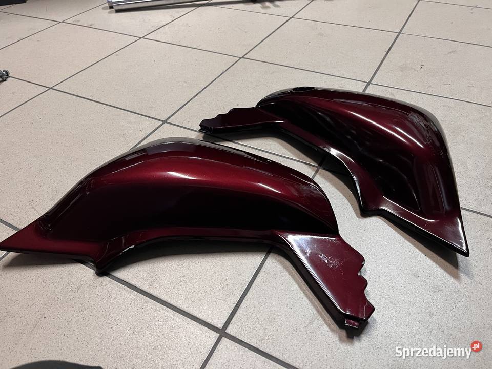 Boczek osłona prawa lewa Hyosung GA 125 Cruise Brzeszcze