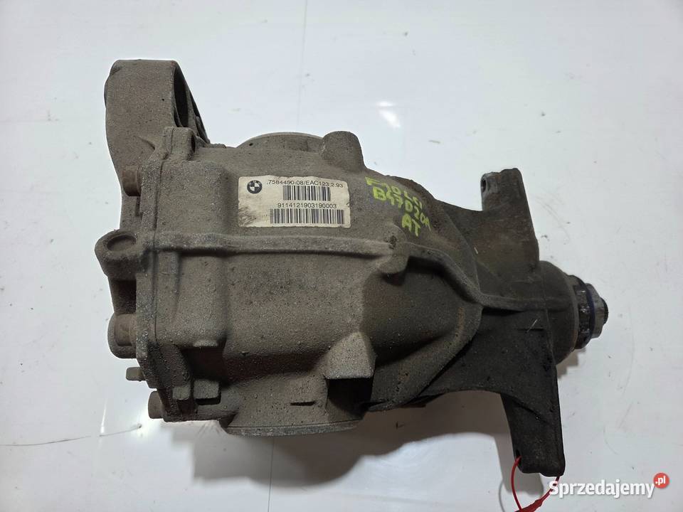 MOST DYFER BMW F10 B47D20A 7584450 293 AUTOMAT Części samochodowe