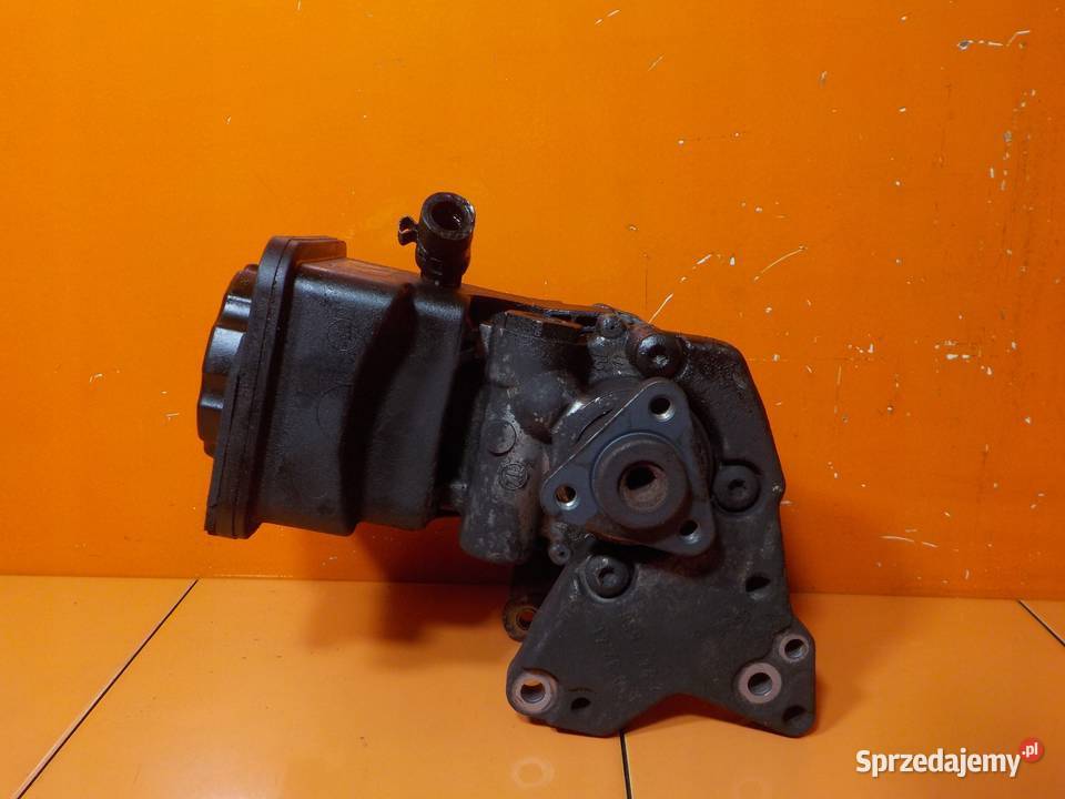 BMW X3 E83 E60 E90 E65 30 D 08r 218 M57 pompa mazowieckie sprzedam