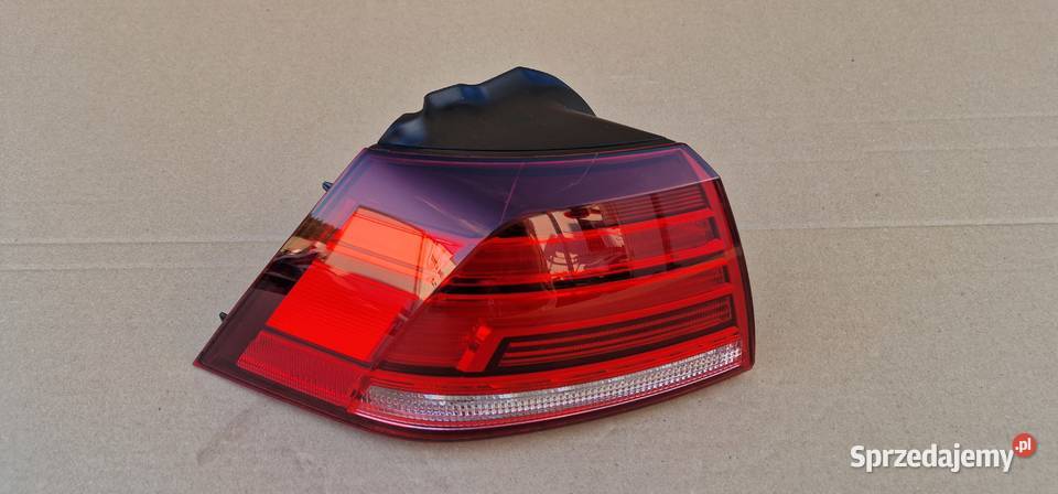 VW GOLF 7 VII HB LAMPA TYŁ LEWA 5G0945095Q Bieleń