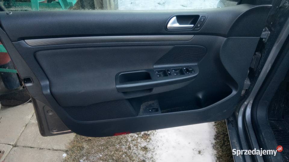 Boczki drzwiowe tapicerka drzwi VW Golf V 5 Biłgoraj sprzedam
