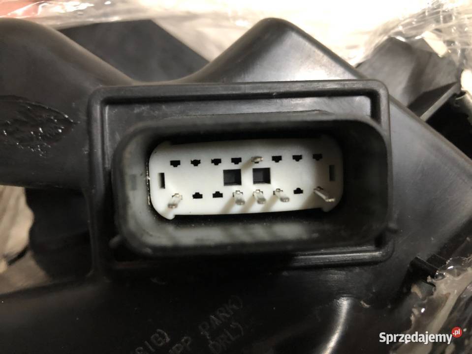 Ford Mustang VI 052018042023 LIFT Reflektor