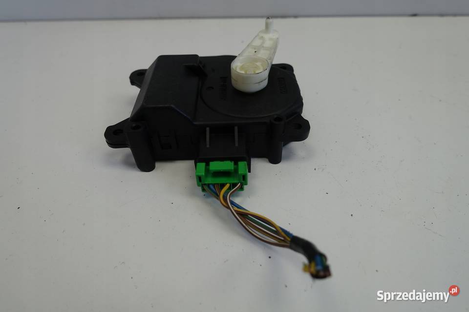 Jaguar XJ X351 SILNICZEK NAGRZEWNICY silnik ORYG osobowe Rudka