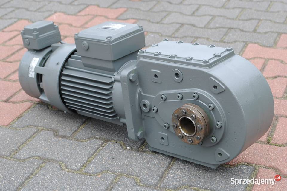 Motoreduktor kątowy 22kw 51obrmin z hamulcem