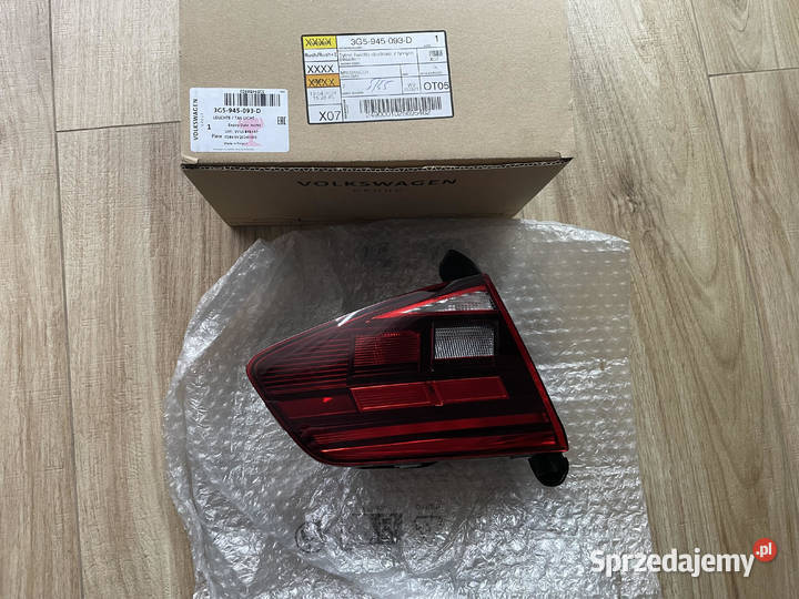 LEWE TYLNE ŚWIATŁO LED VW PASSAT OE 3G9945093D Warszawa
